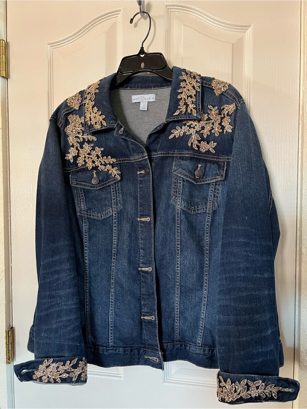 Boutique Deco Dark Blue Embroidered rhinestone Denim Jacket